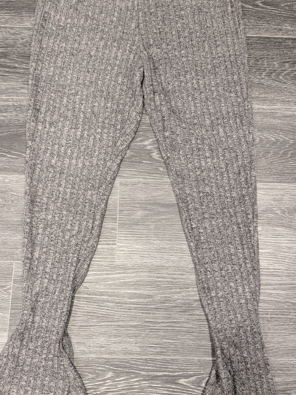Gray Ribbed Knit Pants - Picture 6 of 7